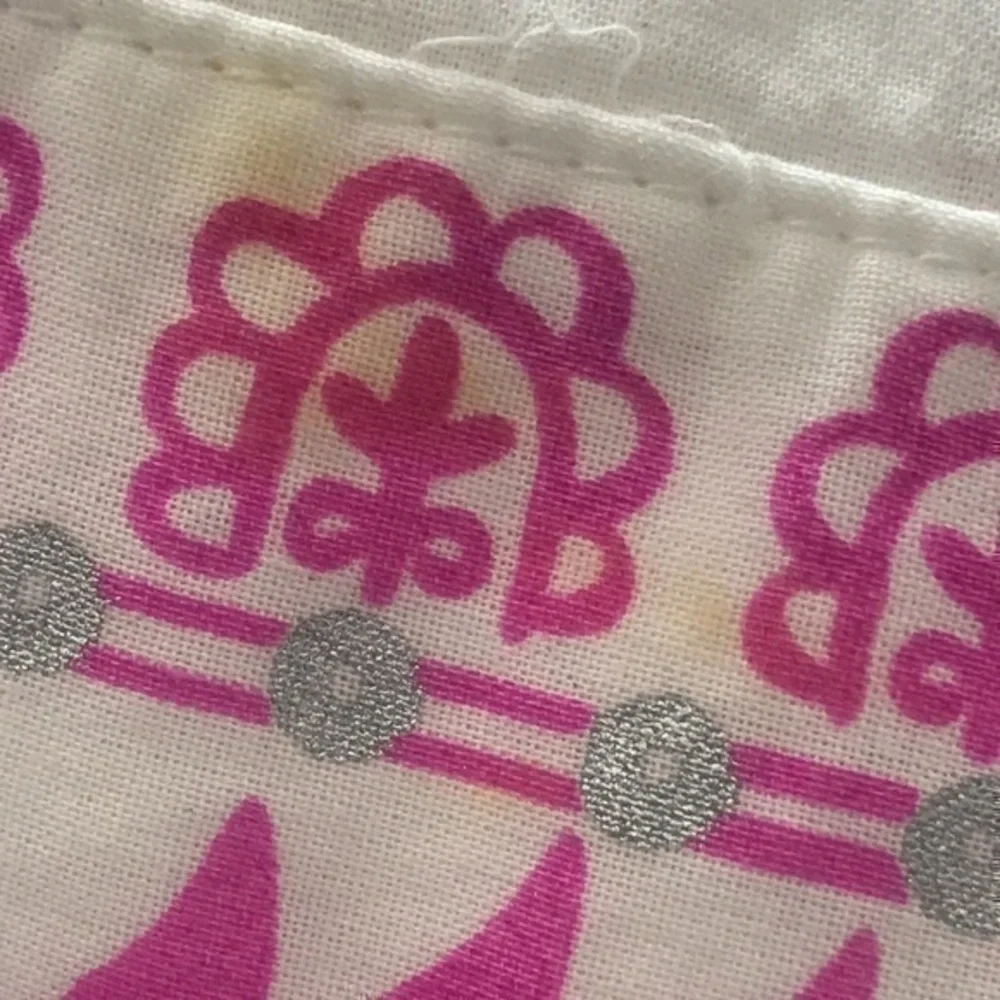 Carter’s 2T dress white flowers design